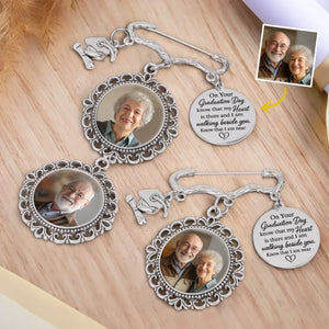 Custom Photo A Life Remembered - Memorial Personalized Custom Graduation Tassel Pin - Sympathy Gift, Graduation Gift For Family Members, Siblings, Brothers, Sisters